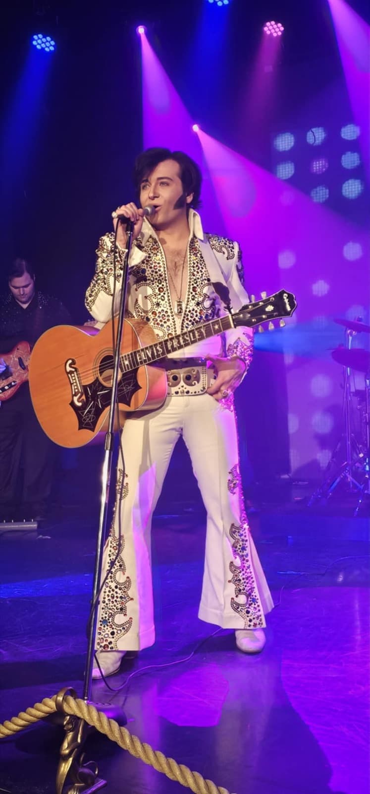 Elvis: Story of a King cast on stage at The Showroom at Branson Meadows in Branson