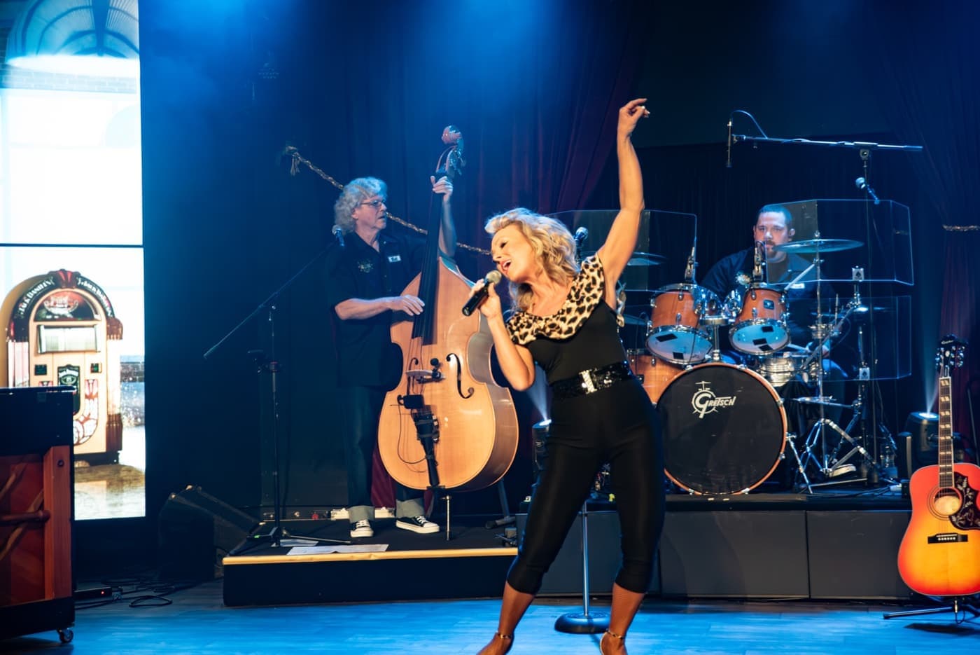 Scene from Rock 'n' Roll Sunrise at The Showroom at Branson Meadows
