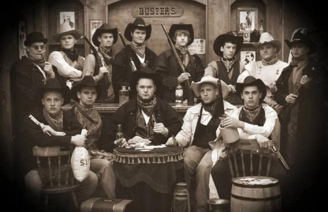 Outlaw Old Time Photos in Branson, Missouri
