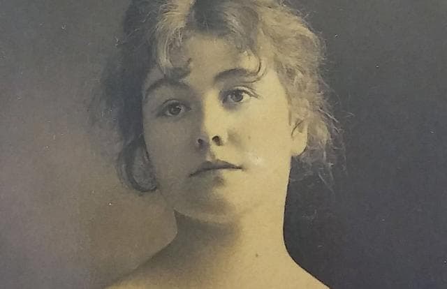 Bonniebrook Historical Society - Rose O'Neill's Fine Art Gallery, Museum, and Homestead in Branson, Missouri